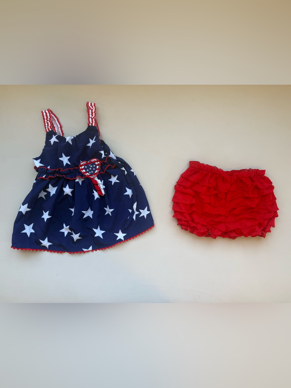 🇺🇸 Adorable Patriotic Baby Girl Outfit – 12M